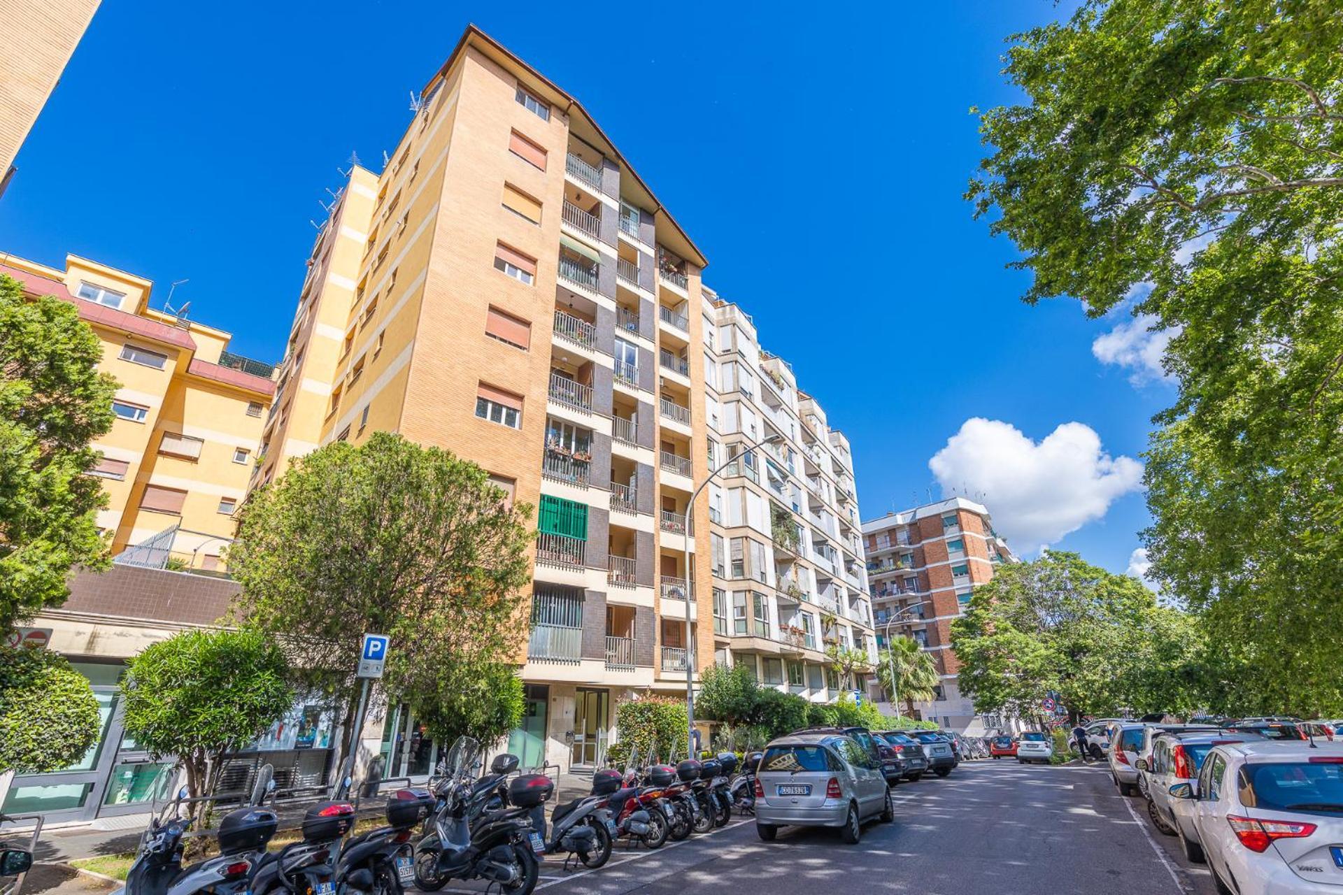 Lungotevere Apartment Rom Exteriör bild